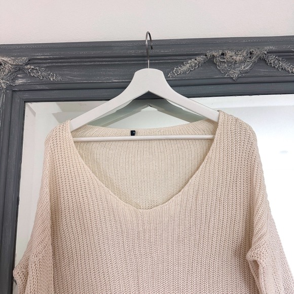 Brandy Melville Cotton Knit V-Neck Pullover Juliet Sweater Varsity Stripe Cuffs - Picture 3 of 8